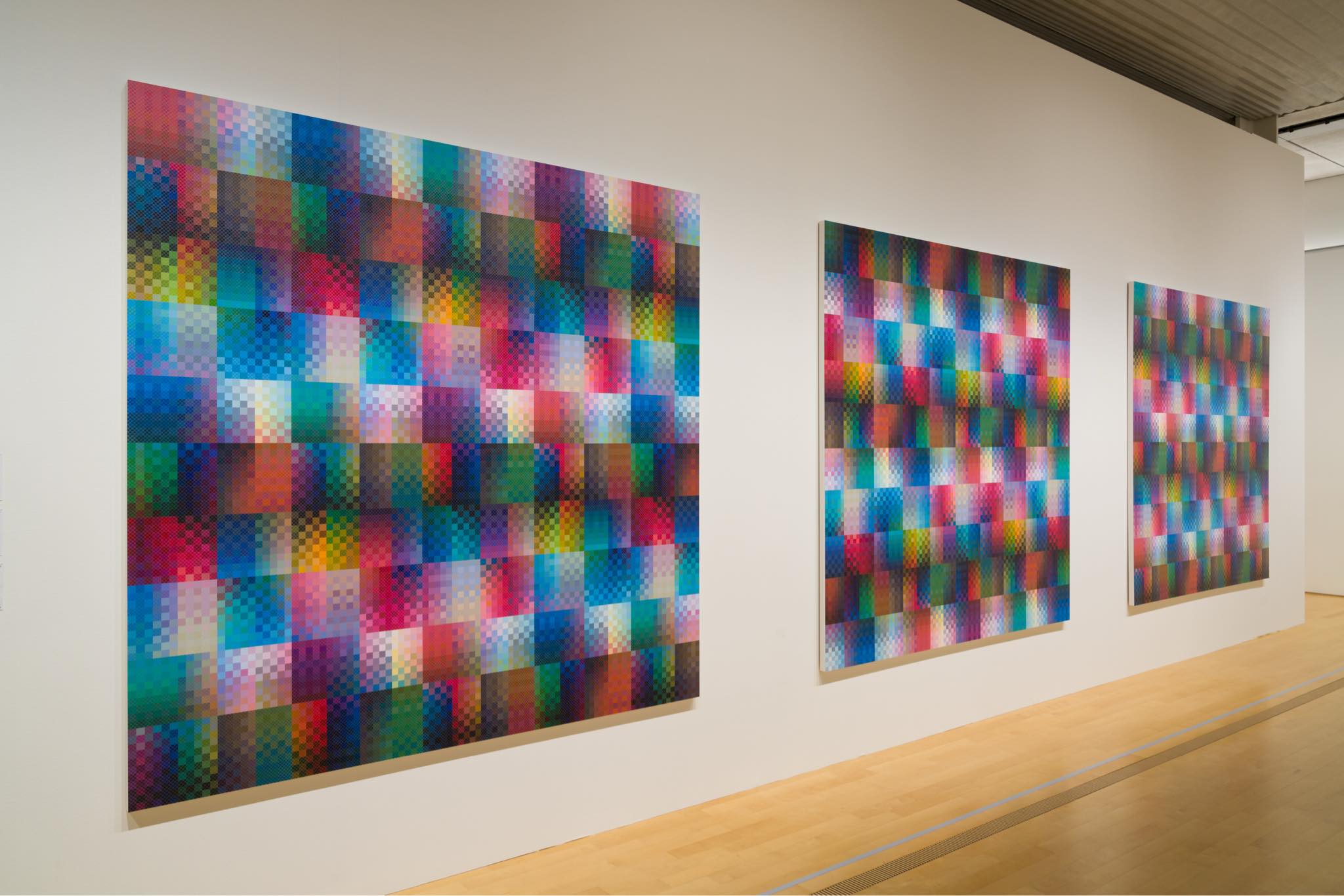 色のグローバリズムの先に、人々と共有するための色「カラーズ ― 色の